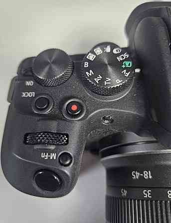 Фотоаппарат Canon R10 с Обьективом 18-45mm Киев