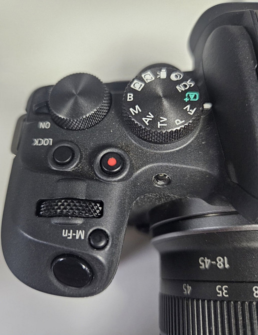 Фотоапарат Canon R10 з Об'єктивом 18-45 mm Київ - фото 6