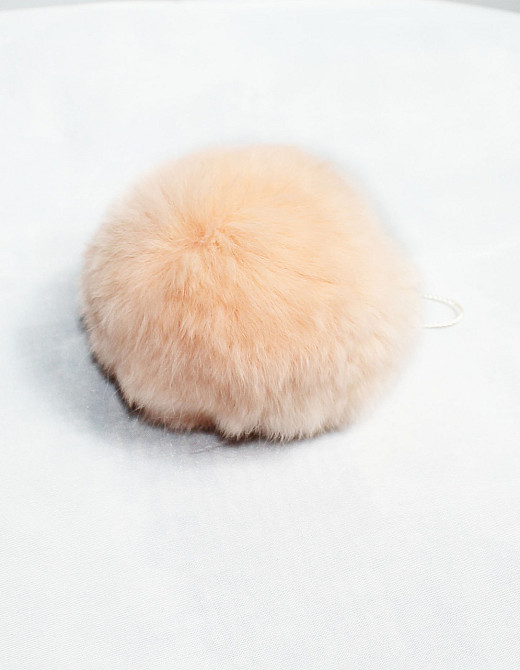 Хутряний бубон на шапку з кролика Rex Персиковий Харків - фото 1