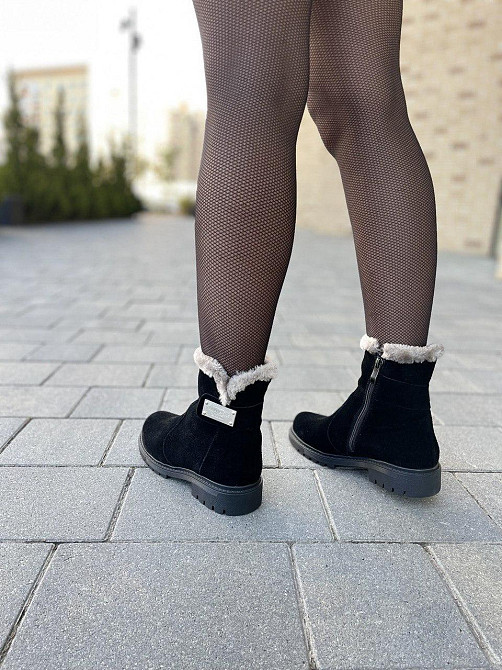 Черевики жіночі D and V чорні натуральна замша з хутром висота 13 см размер 36 (2005/2) (2978) Коломыя - изображение 2