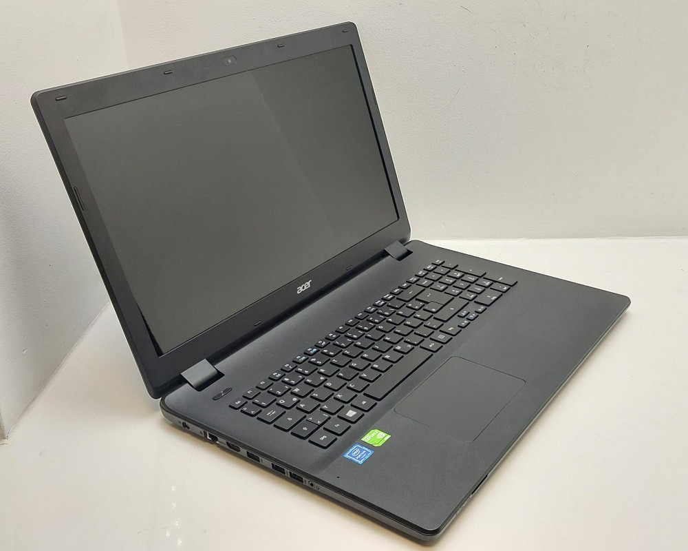 Ноутбук Acer Aspire ES1-731 (N15Q4) Pentium N3700\4\0\Nvidia GeForce 910M 2Gb АКБ+ (товар вживаний) Луцк - изображение 1