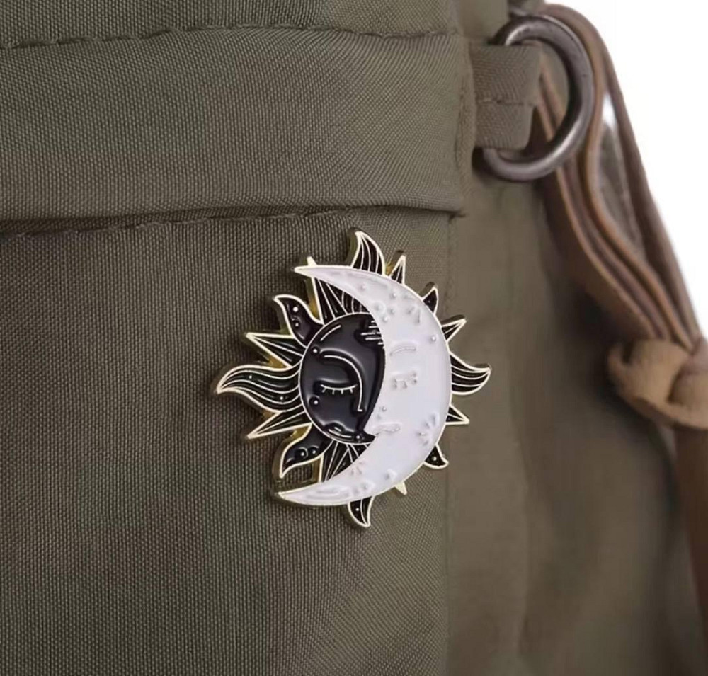 Брошка сонце і місяць, пін інь янь сонце місяць, значок космос естетика Київ - фото 2