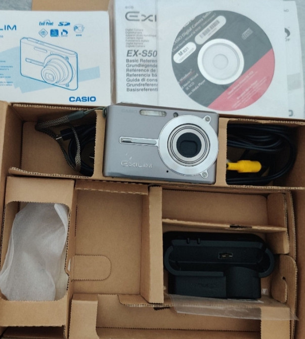 Фотоаппарат Canon Exilim EX-S 500 Silver Metal Slim Japan. Киев - изображение 7