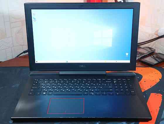 Игровой ноутбук Dell Inspiron 15-7577 15.6