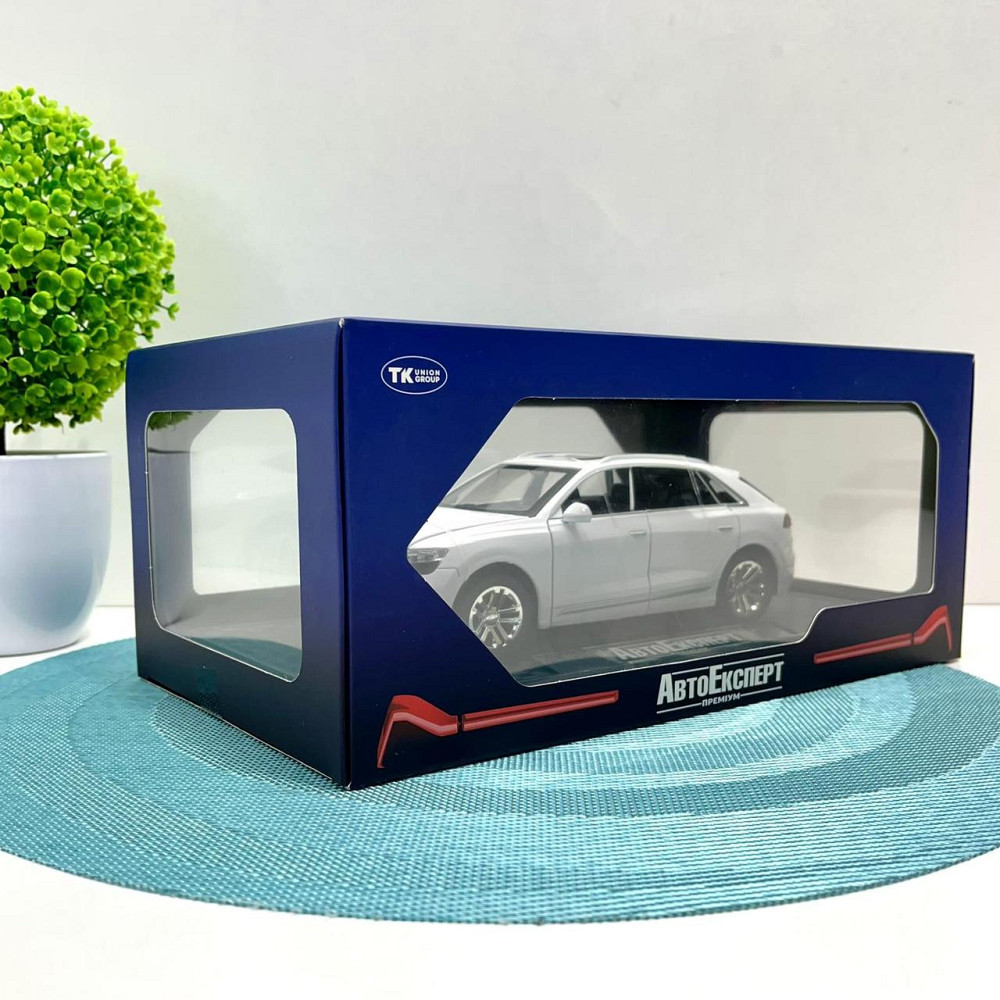 Машинка металева TK Union Group Audi Q8 відчиняються двері капот багажник масштаб 1:24 Біла (GT-5250) Чернигов - изображение 5