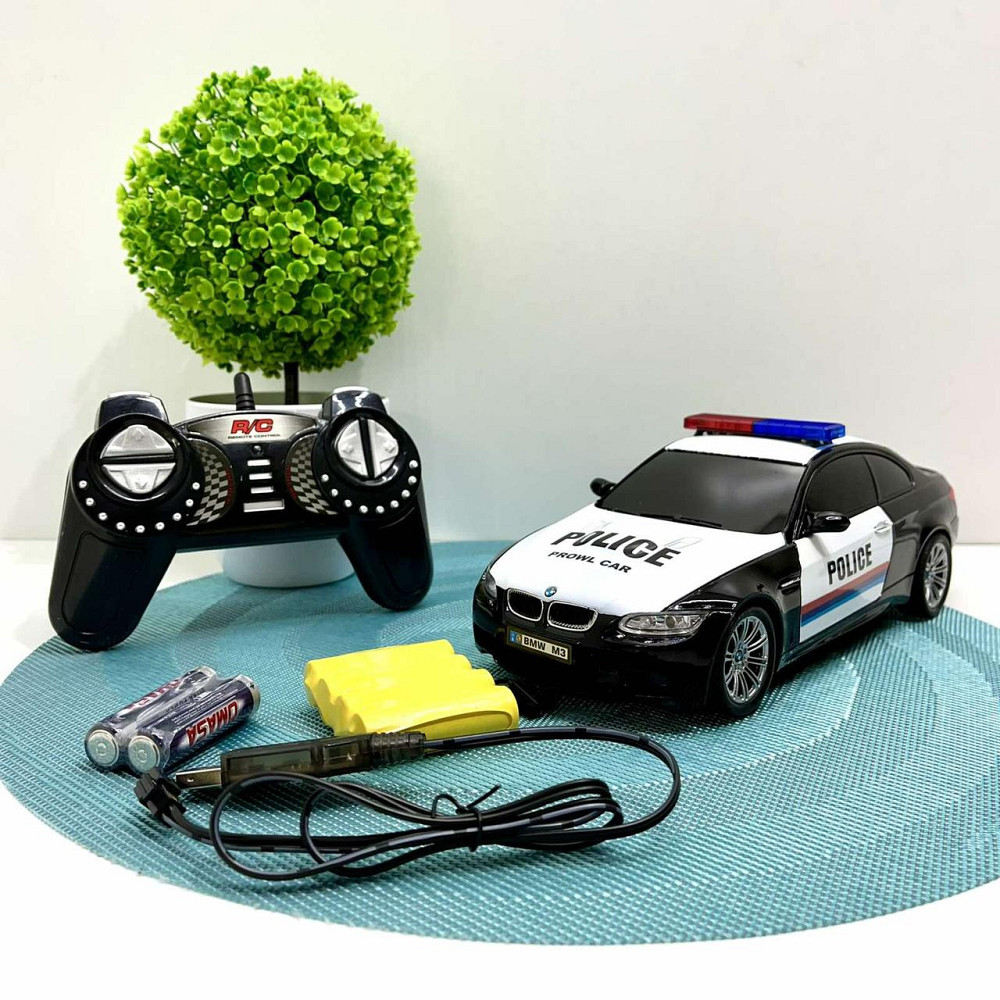 Машина на радіокеруванні Поліція пульт 2.4GHz підсвічування акумулятор 4.8V гумові колеса USB кабель Чорна (866-1803 PB) Чернігів - фото 4