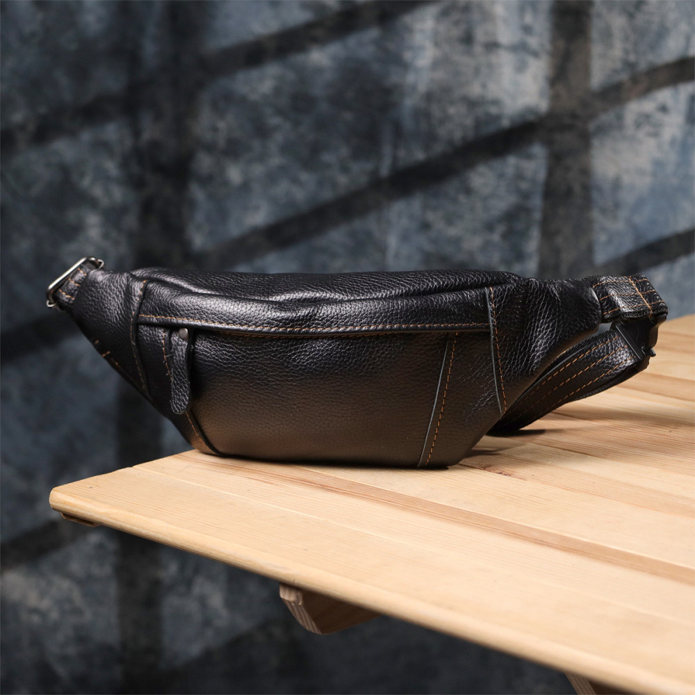 Приваблива сумка-бананка для чоловіків з натуральної шкіри зернистої Чорний (SHVIGEL) Київ - фото 2