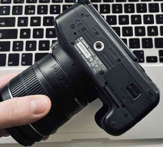 Фотоаппарат: Canon 650d 18-55 + подарок! Харьков