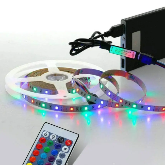 Светодиодная лента 10 метров LED лента RGB с Bluetooth многоцветная самоклеящаяся лента питания от U Киев - изображение 5