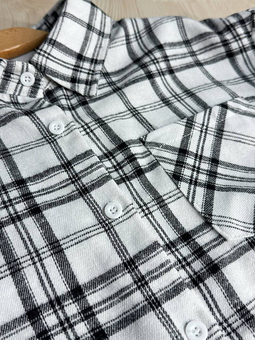 Сорочка жіноча Baoyu 225-1 в клітинку оверсайз фланель, білий, one size Київ - фото 12