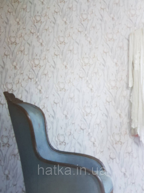 Шпалери флізелінові Decoprint Elisir EL21021 квіти коричневі листя сірі на світло-сірому тлі Київ - фото 1