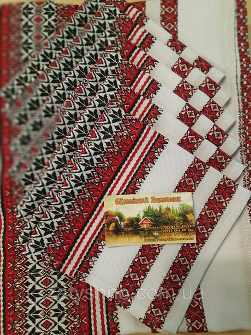 Червона скатертина машинна вишивка з серветками Київ - фото 4
