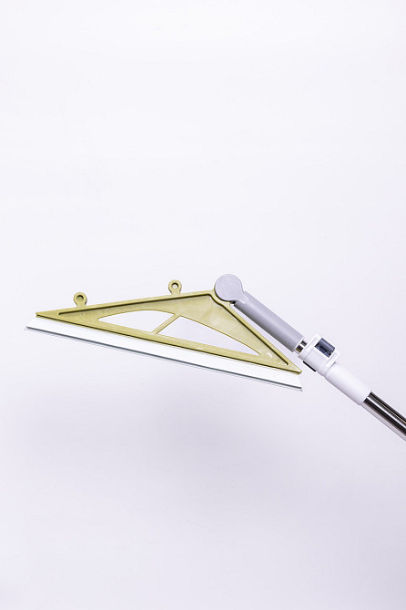 Household Трикутна швабра з металевою ручкою та гумовою кромкою для плитки, ламінату, лінолеуму Коломыя - изображение 5