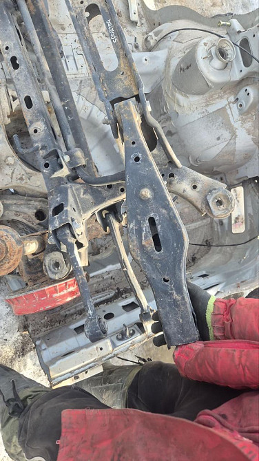 Задня балка(підвіска) Kia Sportage Київ - фото 1