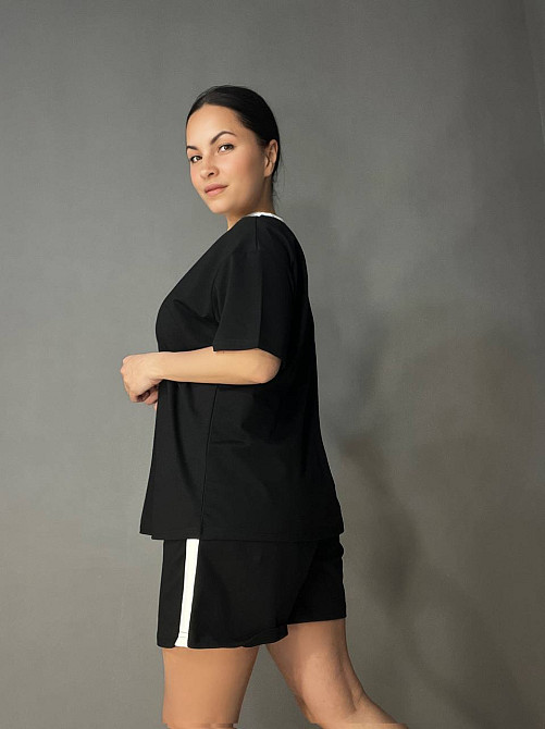 Костюм жіночий Saint Wish 385 футболка з шортами квітка камінці оверсайз чорний, чорний, XL Київ - фото 8