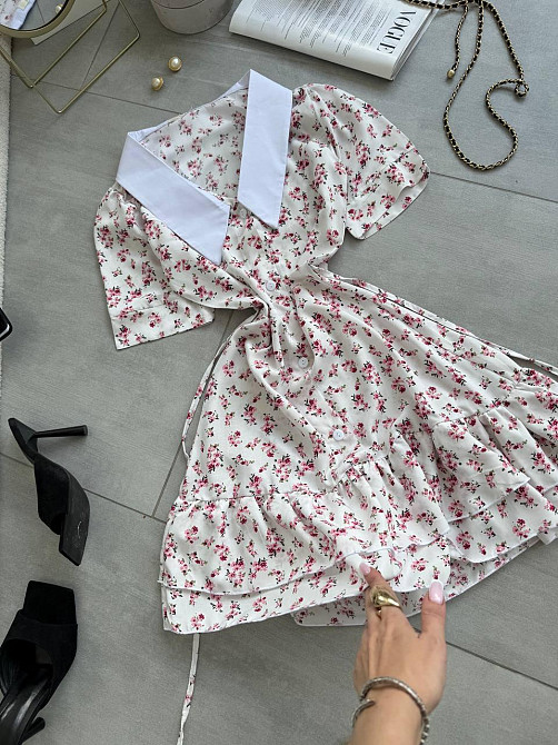 Жіноча принтована міні сукня на гудзиках з білим коміром турецький штапель / софт Одеса - фото 9