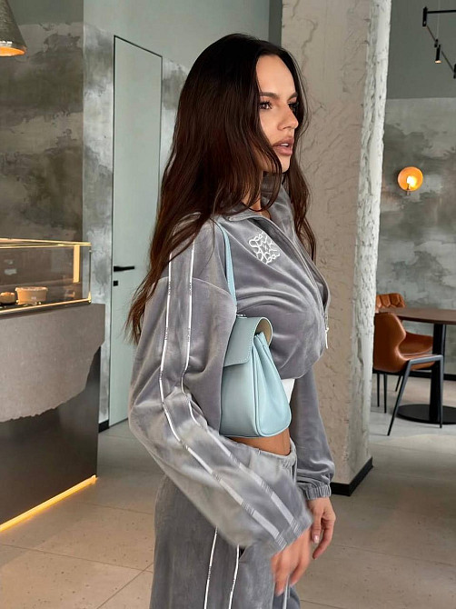 Женский стильный повседневный влюровый костюм двойка Серый, 46/48 Одесса - изображение 2