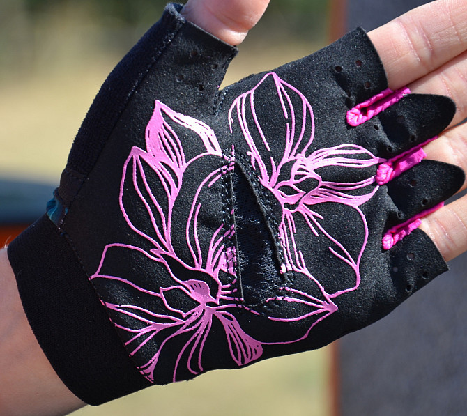 Рукавички для фітнесу MadMax MFG-770 Flower Power Gloves Black/Pink XS Каменское - изображение 6