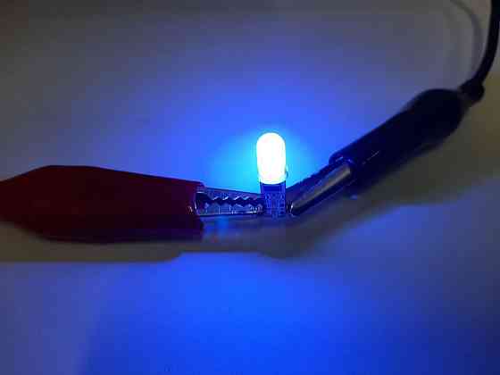 Светодиодная лампа TBS T5 2 SMD 3014 (W1,2W) W2x4,6d панель приборов, кнопка ICE BLUE 12V Харьков