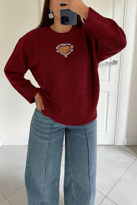Жіночий светр універсального розміру з вирізом у вигляді серця машинна в'язка. Бордовий Одеса - фото 2