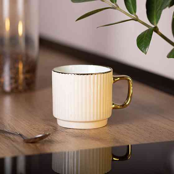 Чашка фарфоровая с золотым ободком и золотой ручкой 300 (мл) Белая RX-N231129W Киев