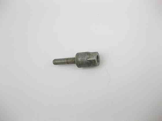 Mercedes-Benz  A0009900465 Різьбова проставка кріплення блоку ISM Одесса