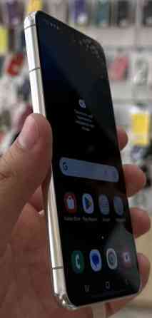 Смартфон: Samsung Galaxy S22 128Gb Silver Новый Киев