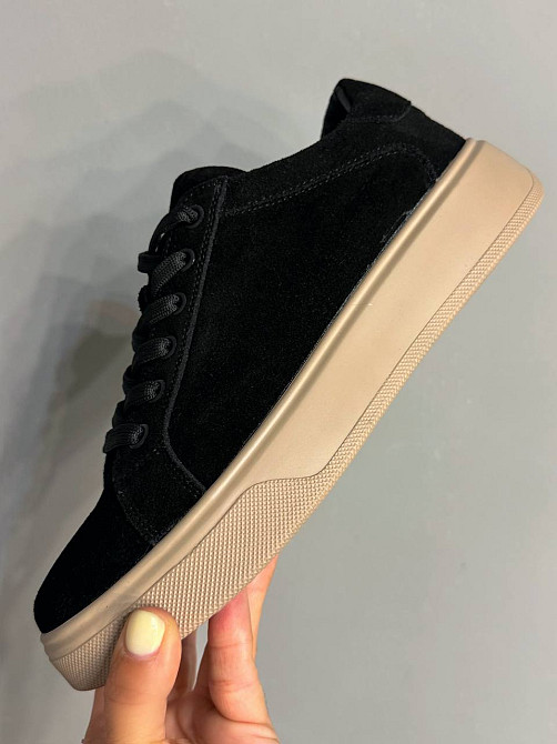 Кеди жіночі Hengji 85-9 натуральний замш на платформі чорні, 38, 24,5 см Київ - фото 12