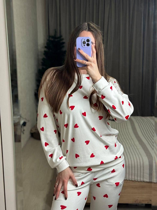 Женский уютный домашний костюм двойка с сердечками турецкий плюш-велюр Молочный, 42/44 Одесса - изображение 3