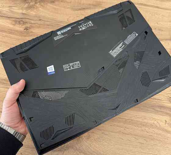 Игровой Ноутбук MSI GE75 Raider 17.3