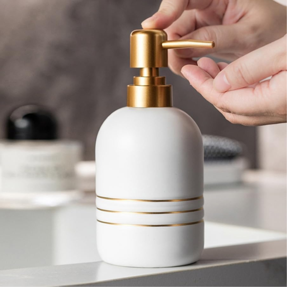 Диспенсер-дозатор для мила керамічний для ванної та кухні 380 мл, для рідкого мила та миючого засобу, білий Кам'янець-Подільський