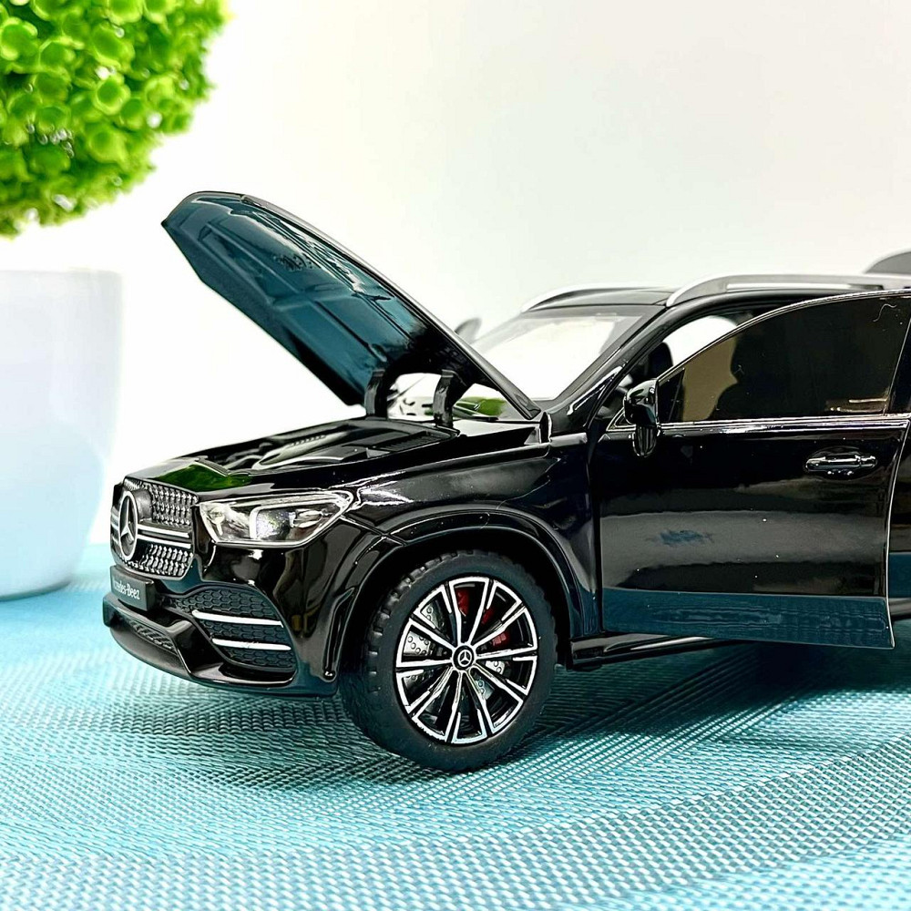 Машина Автосвіт Mercedes інерційна відчиняються двері 20,5 см 1:24 Чорна (AP-2100) Чернігів - фото 3