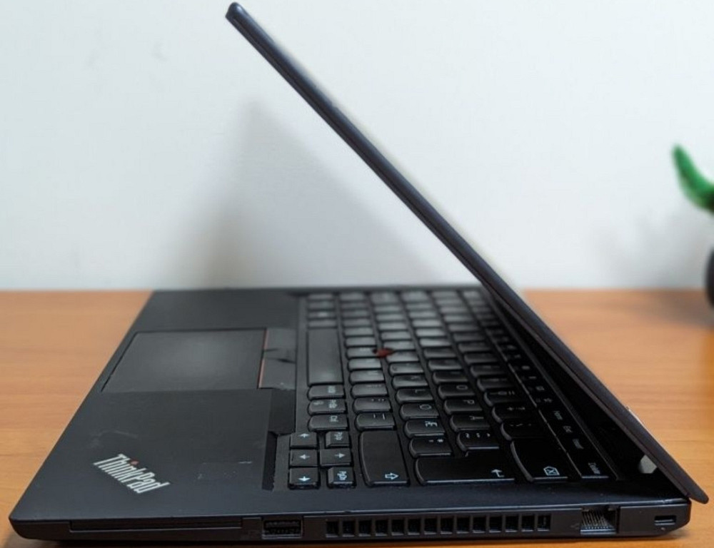 Ноутбук: Lenovo Think Pad T490/14/IPS /Full HD / 15-8/ 8/240 Київ - фото 6