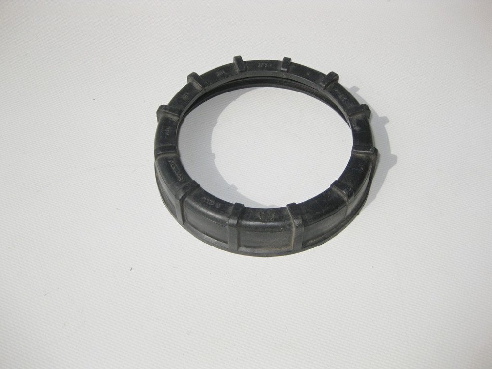 VAG  321201375A Гайка пластикова до насосного блоку на паливному баку VW Skoda Audi Seat Одесса - изображение 2