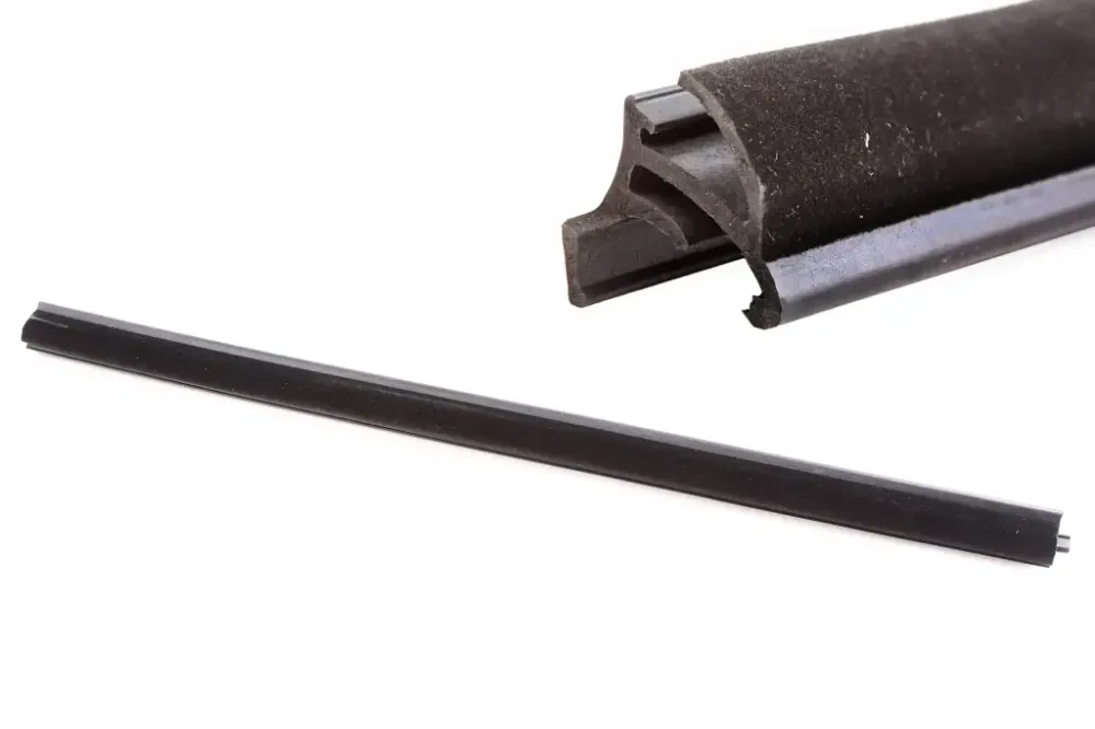 БРТ внутрішній задній екран Вінниця - фото 1