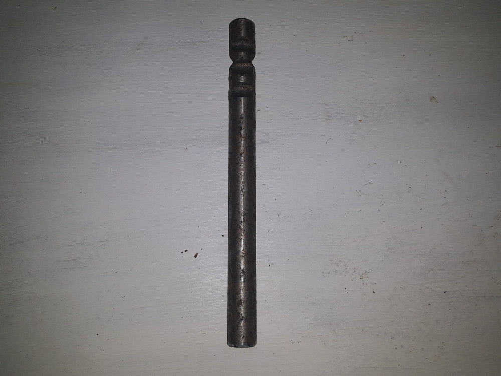 Палец крепления вилки включения 3-4 передачи верхней крышки КПП ГАЗ-53 Харьков - изображение 1