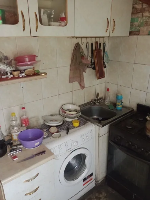 Здам кімнату без хазяїв для хлопця пр. Каденюка 17, метро Чернігівська Київ - фото 3