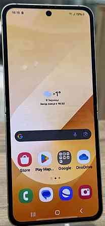 Смартфон Samsung Flip 6 12/256Gb. Киев