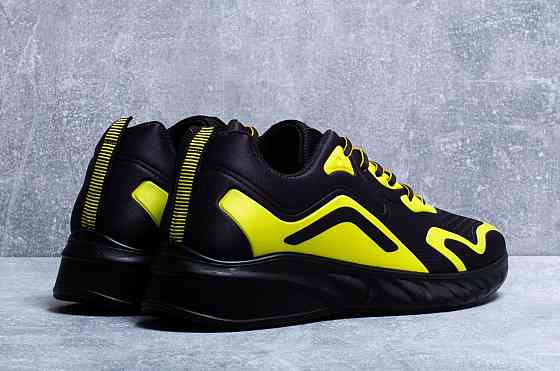 Кросівки Чоловічі Чорні Тканинні Boost Пінка Жовті (розміри: 44) Дніпро
