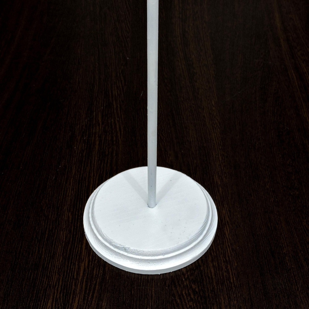 Подставка для кукол 