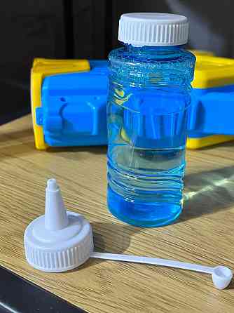 Дитячий генератор мильних бульбашок Пістолет 2238 (Blue) зі світлом Вінниця