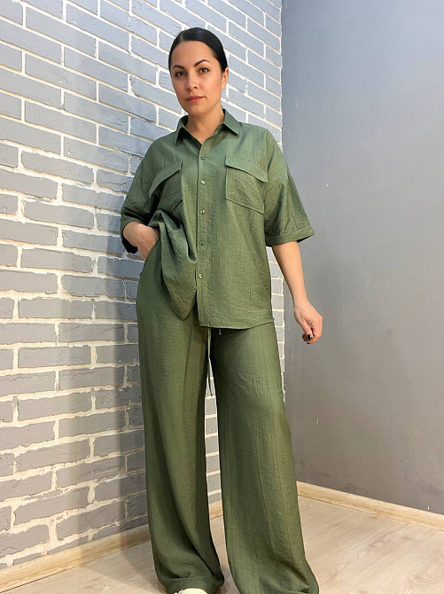 Костюм жіночий Mix Ray 4218 тканина жатка сорочка на гудзиках кишені та широкі штани на резинці хакі, хакі, S Київ - фото 1