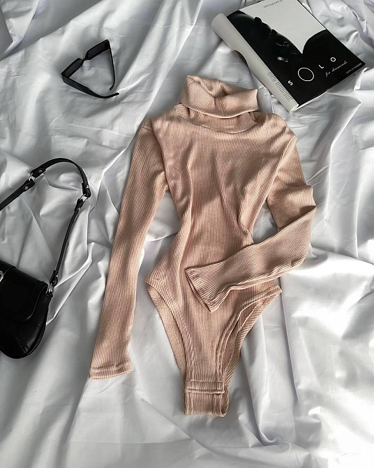 Жіночий стильний теплий боді-гольф ангора рубчик Бежевий Одеса - фото 2