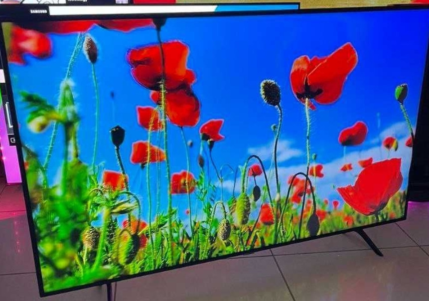 Телевизор Безрамный: 70