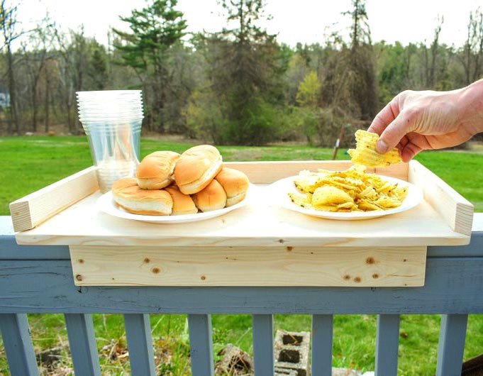 Подвесной балконный столик 