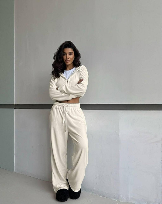 Женский повседневный трендовый велюровый костюм Молочный, 46/50 Одесса - изображение 1