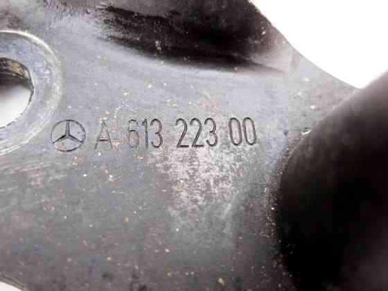 Mercedes-Benz  A6132230041 Кронштейн - вуха передня двигуна OM646 R4 2.2 cdi OM647 R5 2.7 OM648 R6 3.2 C-Class W203 W204 E-Class W211 Одесса