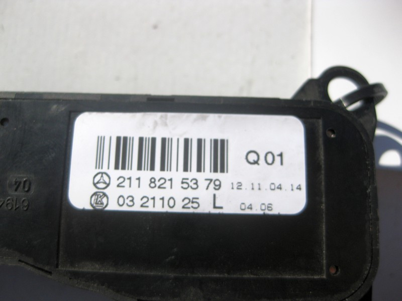Mercedes-Benz  A2118215379 Блок кнопок регулювання бічних зовнішніх дзеркал E-Class W211 Одеса - фото 3
