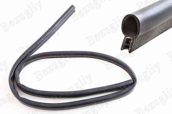 Уплотнитель капота 2121 БРТ (2101, 151см) Винница