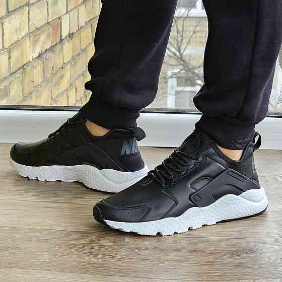 Чоловічі Чорні Кросівки Nike Huarache Шкіряні Найк (розміри: 41,42,43,44,45) Відео Огляд Дніпро